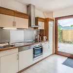 Pet Friendly In With Sauna بيت للعطل