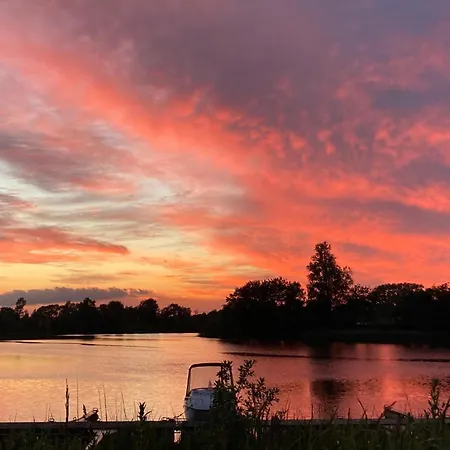 2 Bedroom Gorgeous In Ferienhaus