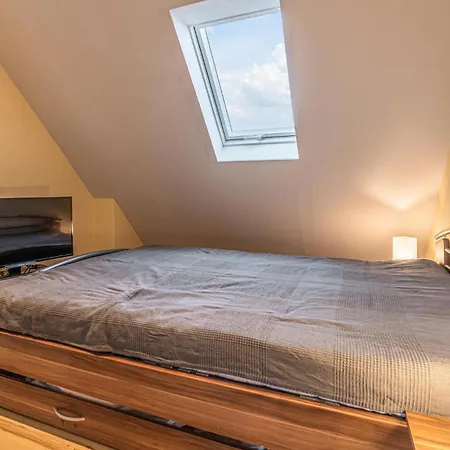 2 Bedroom Gorgeous In Hennstedt Holiday home *